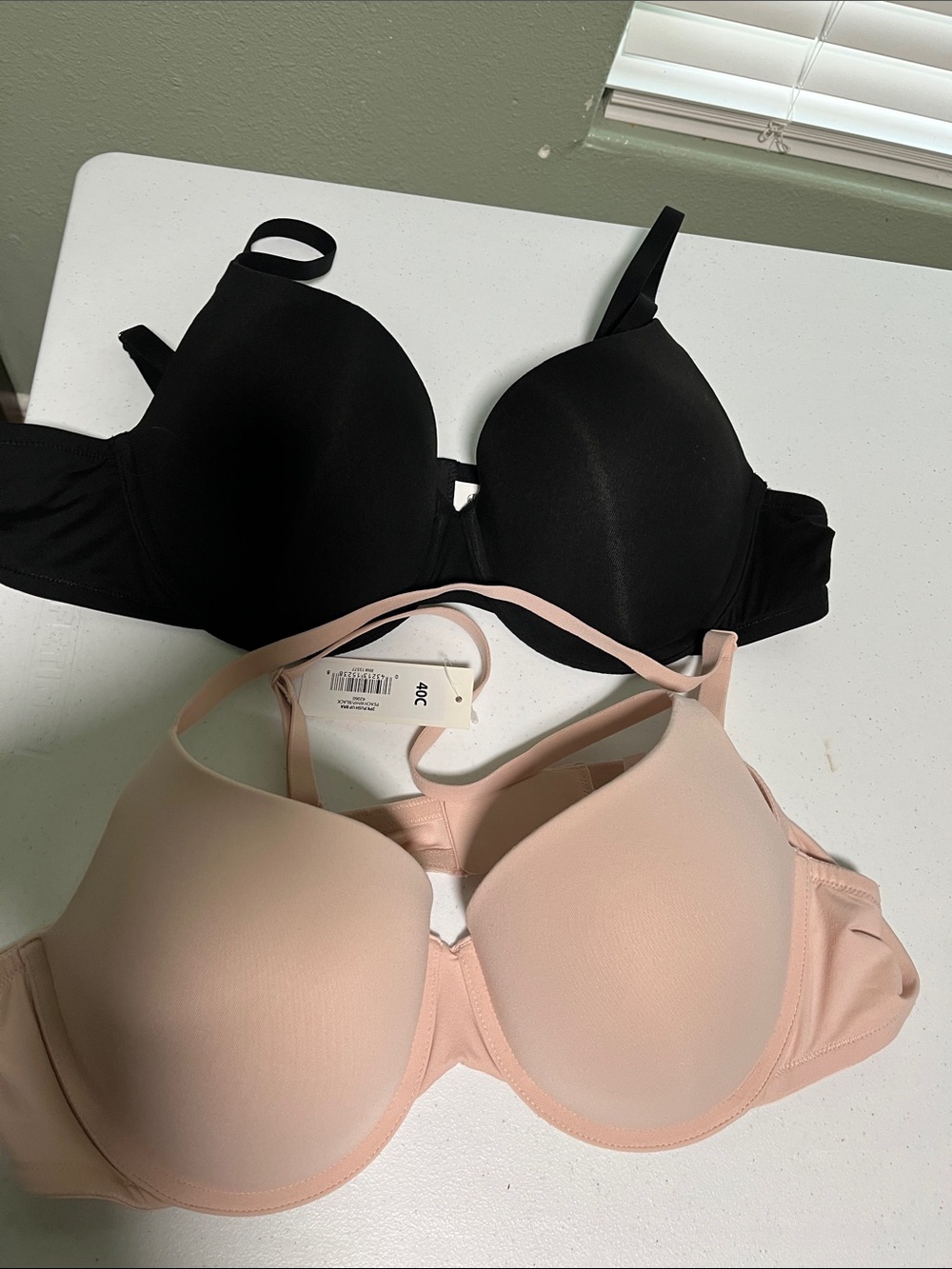 Everyday Smooth Bra Duo Lightly Push Up Bra, Black & Blush